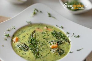 Avocado-Bärlauch-Suppe mit Gnocchi Rezept