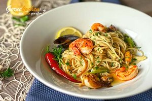 Spaghetti ai frutti di mare spe­ciali