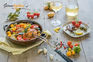 Mediterranes Schmorhähnchen in Weißwein (Moringa-Schmorhähnchen)