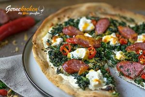 Deftige Winterpizza rheinische Art