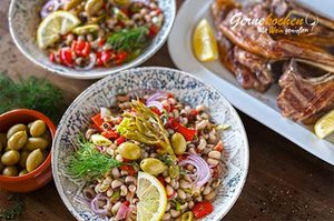 Griechischer Schwarzaugenbohnensalat