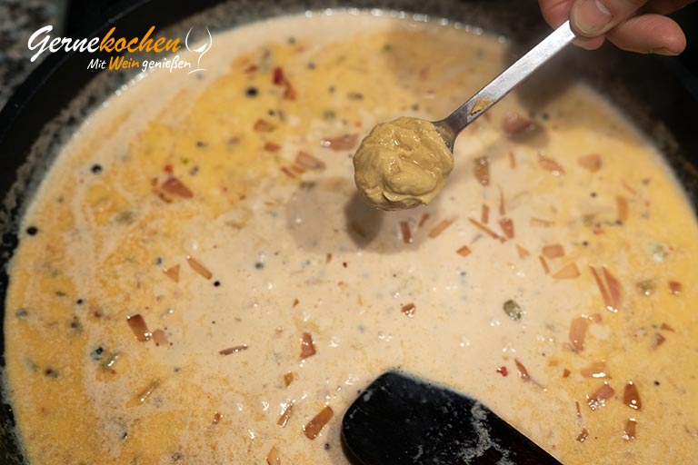 Filetsteak mit cremiger Pfefferrahmsauce – Zubereitungsschritt 3.4