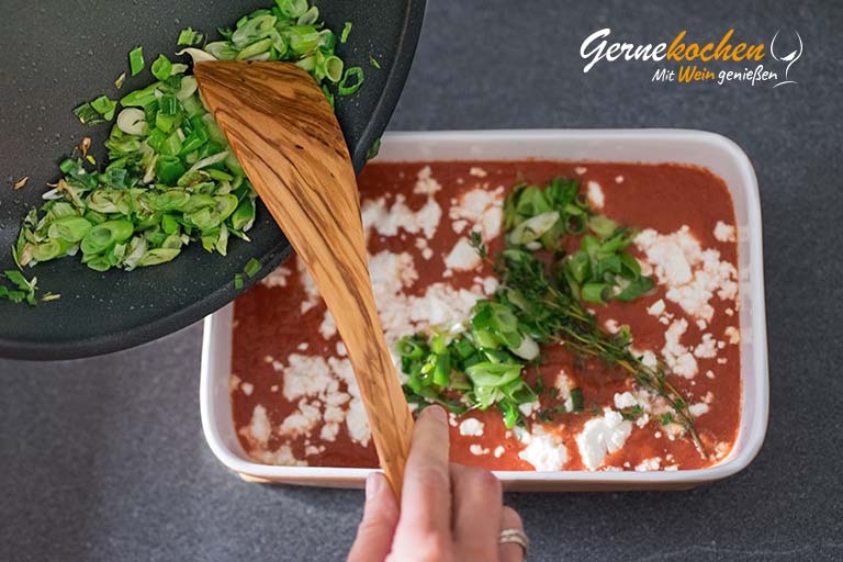 Garnelen in Feta-Tomatensauce - Zubereitungsschritt 3.2