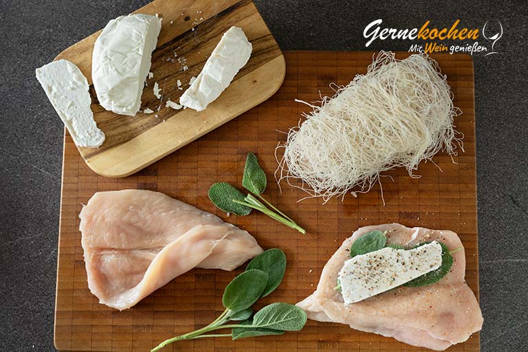 Kataifi-Knusperhähnchen mit Salbei und Mythitra – Zubereitungsschritt 1