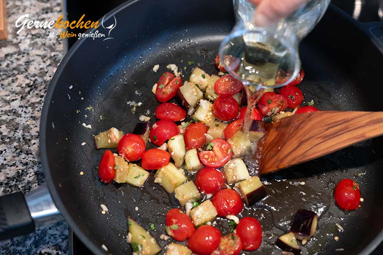 Kretische Pasta mit Mythitra und Stamnagathi – Zubereitungsschritt 3.2