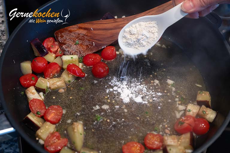 Kretische Pasta mit Mythitra und Stamnagathi – Zubereitungsschritt 3.3