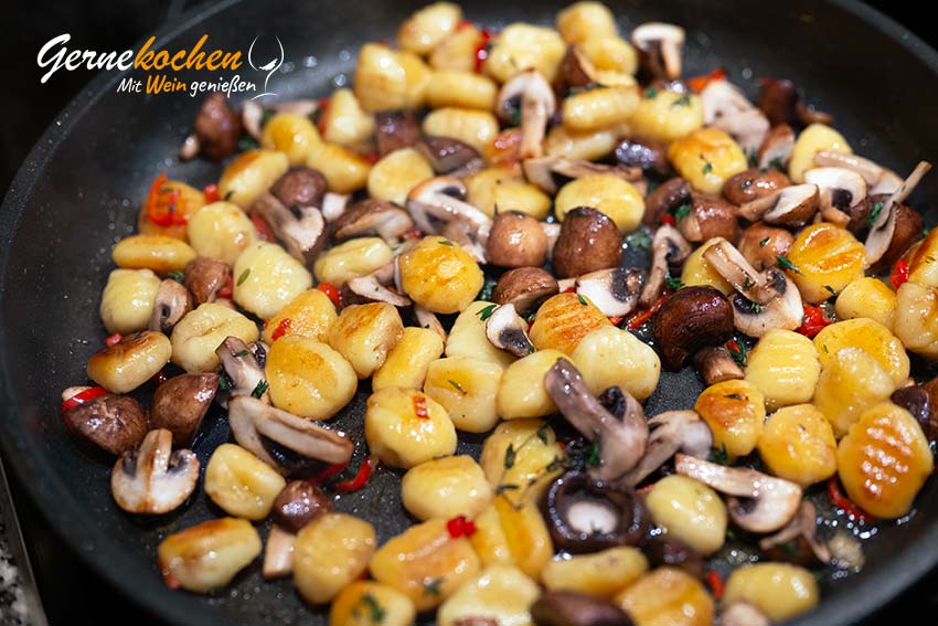 Mediterrane Gnocchi-Pfanne – Zubereitungsschritt 5