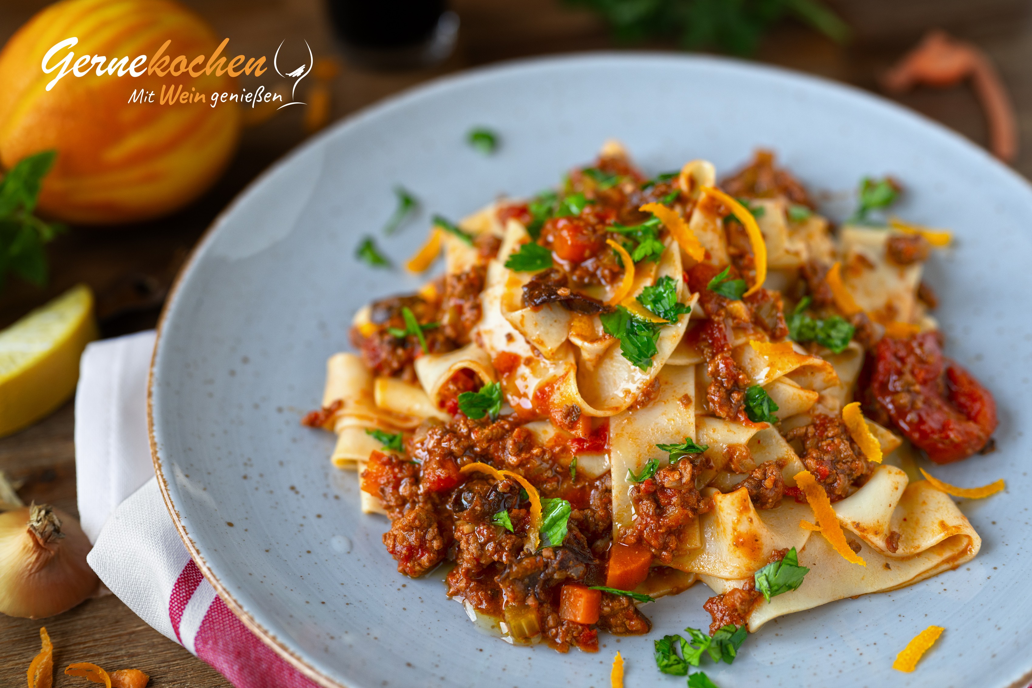 Fruchtige Lammbolognese mit Pappardelle