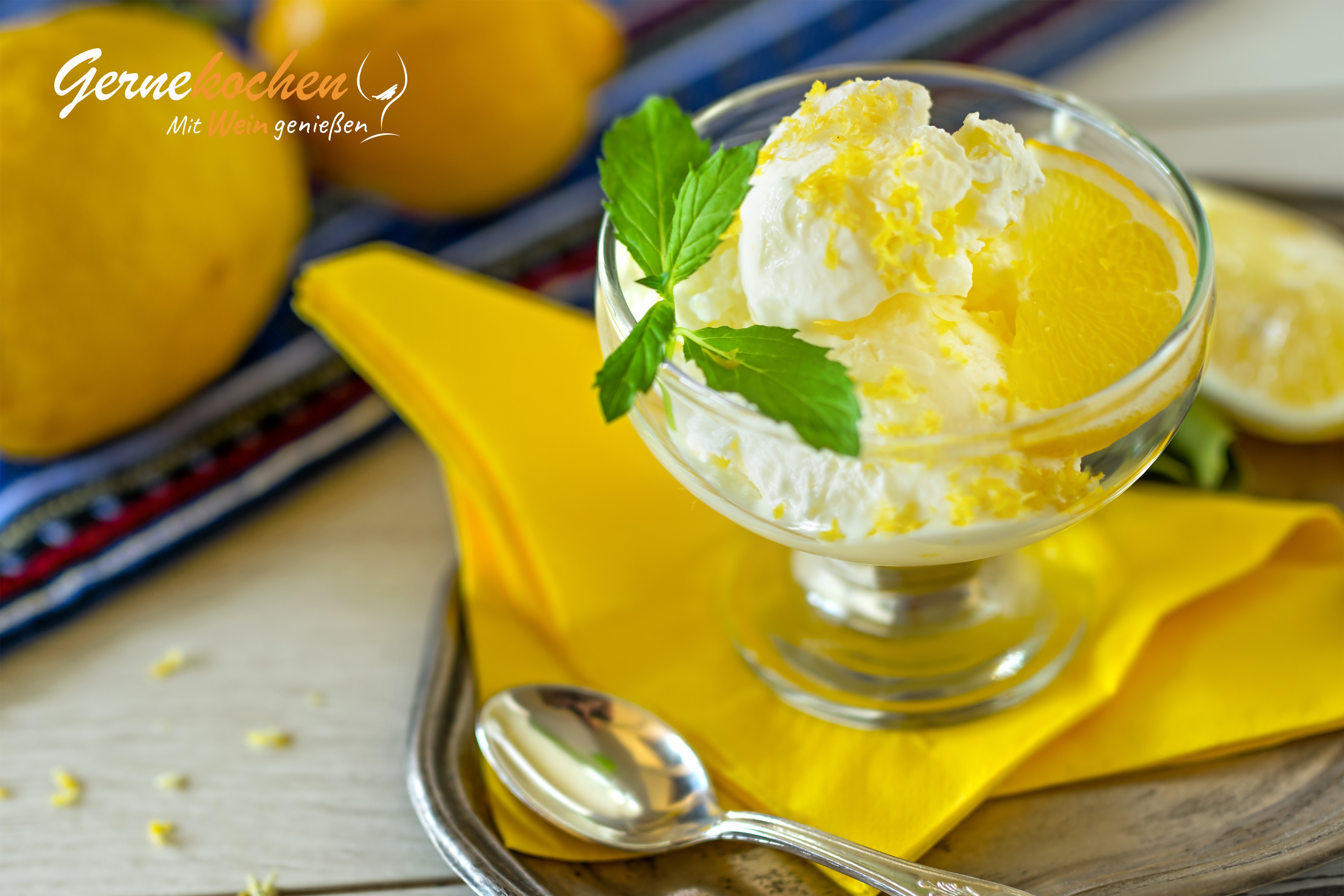 Griechisches Zitronen-Joghurt-Eis