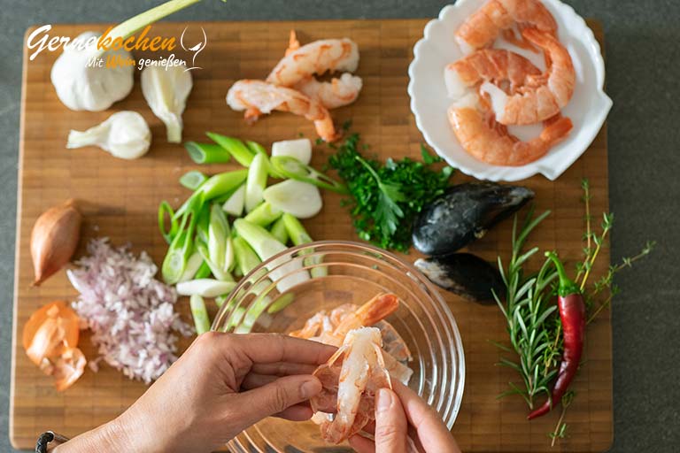 Spaghetti ai frutti di mare speciali – Zubereitungsschritt 1
