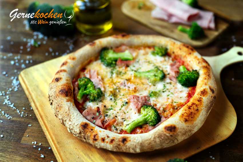 Pizza Broccoli e prosciutto