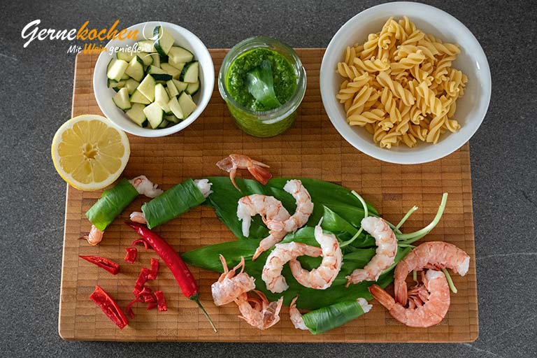 Fusilloni mit Garnelen im Bärlauchmantel – Zubereitungsschritt-1