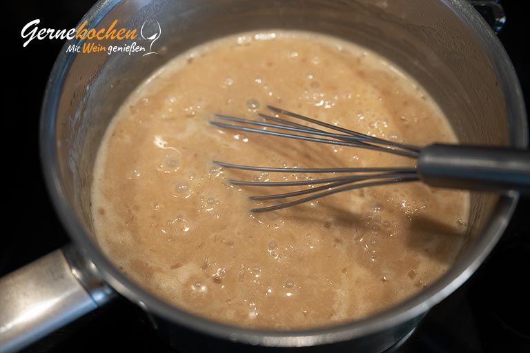 Kalbsschnitzel mit Pfifferling-Rahmsauce – Zubereitungsschritt 2.2