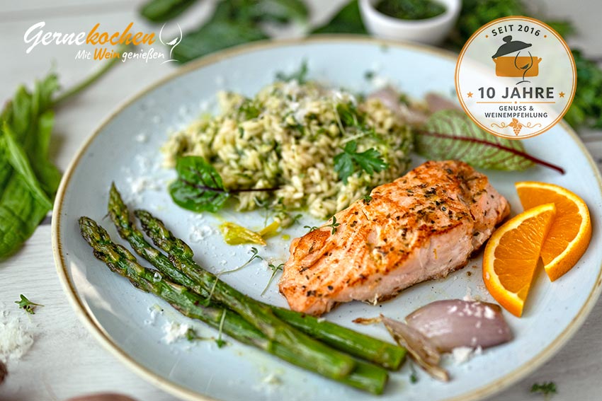 Marinierter Lachs mit Kräuter-Risotto