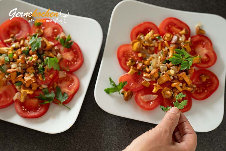 Pfifferling-Tomaten-Salat – Zubereitungsschritt 4