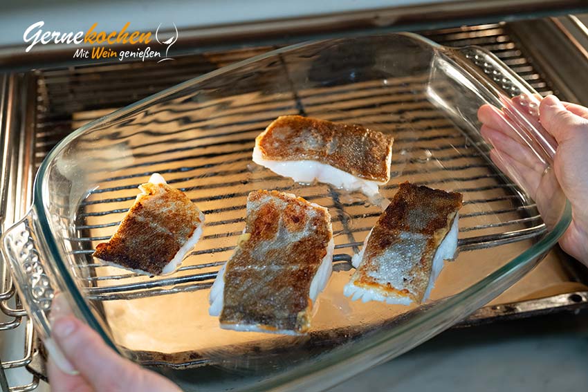 Skrei an Ajvar-Pfeffersauce mit Spinat und Chorizo – Zubereitungsschritt 8