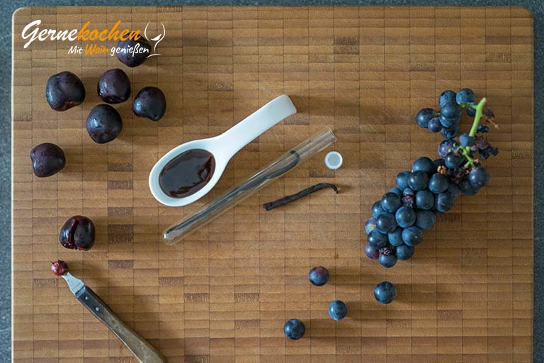 Weintrauben-Kirsch-Smoothie mit Vanille – Zubereitungsschritt 1