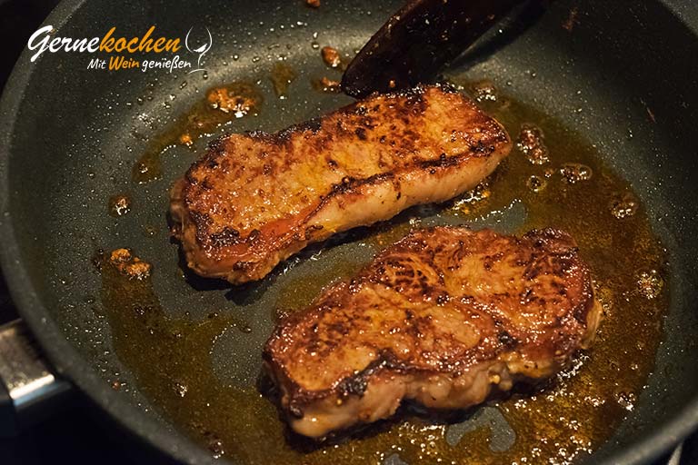 Zwiebelrostbraten – nach altem Rezept – Zubereitungsschritt 7