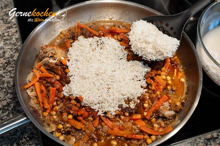 Plov (Pilaw) – das Nationalgericht Usbekistans – Zubereitungsschritt 4.1