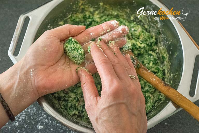 Spinat-Ricotta-Gnocchis selber machen - Zubereitungsschritt 5.3